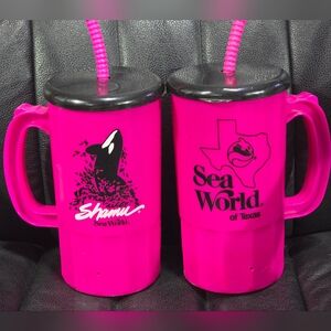 Sea World Of Texas Souvenir Pink Cups PAIR 2x Cup With Lid Straw Shamu Early 90s